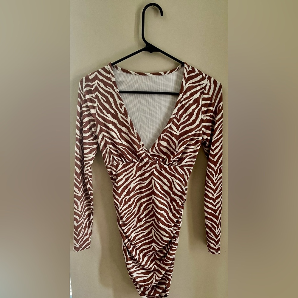 Shein XS Brown and White striped Bodycon dress